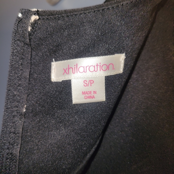 Striped Cocktail dress - Picture 7 of 7